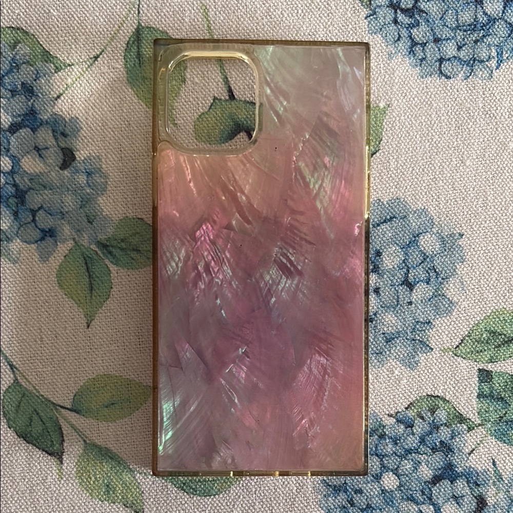 Flaunt Iridescent Phone Case GUC iPhone 12/12 Pro